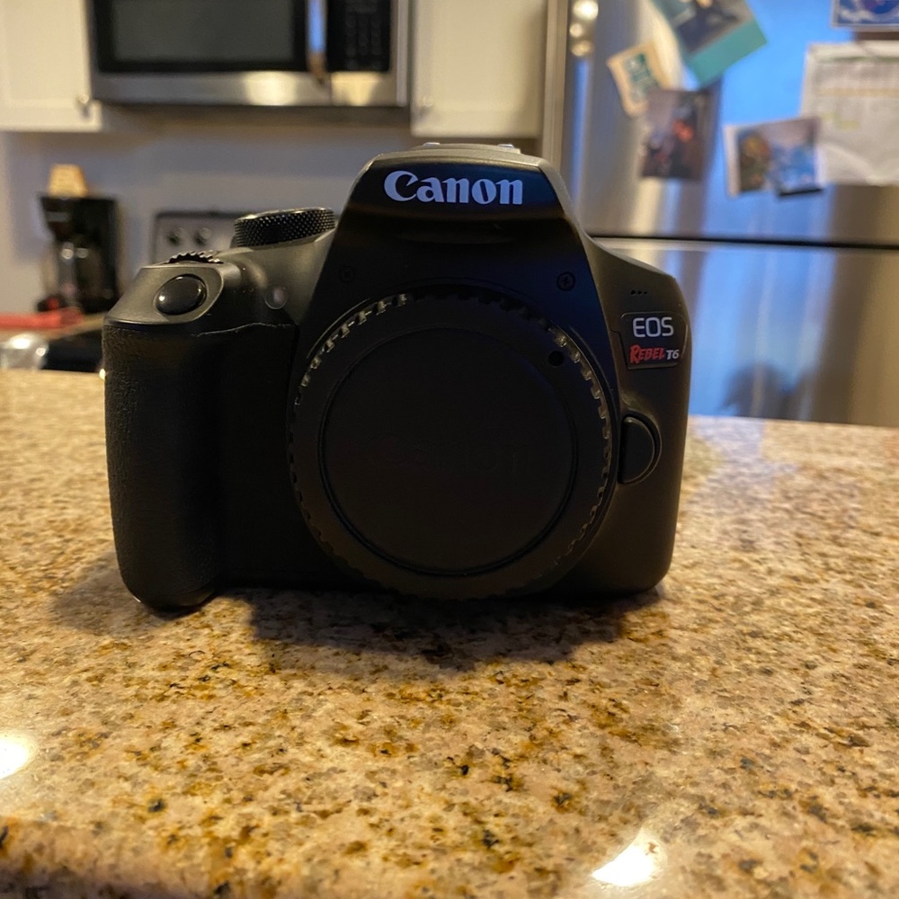 Canon Rebel T6